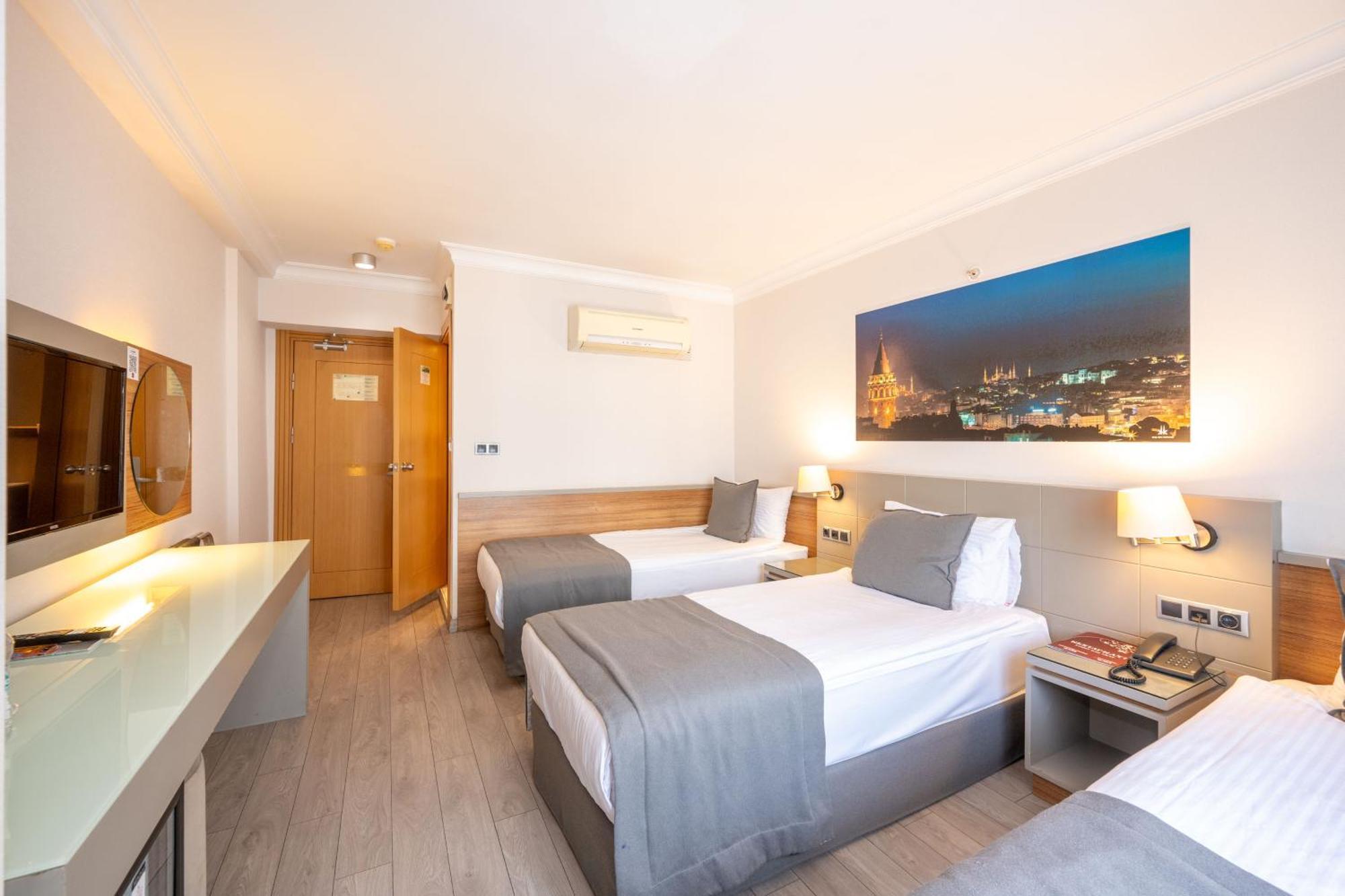 Klas Hotel Istanbul Exterior foto