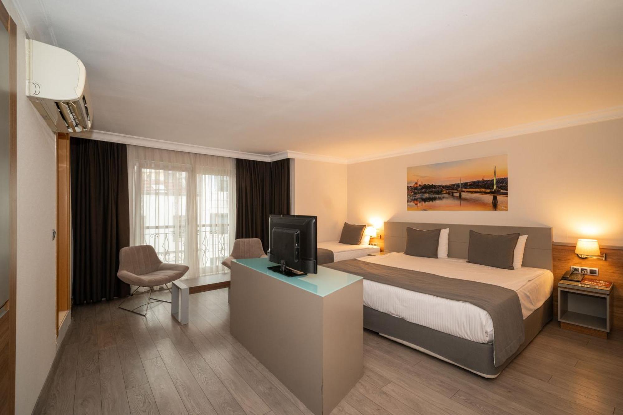 Klas Hotel Istanbul Exterior foto