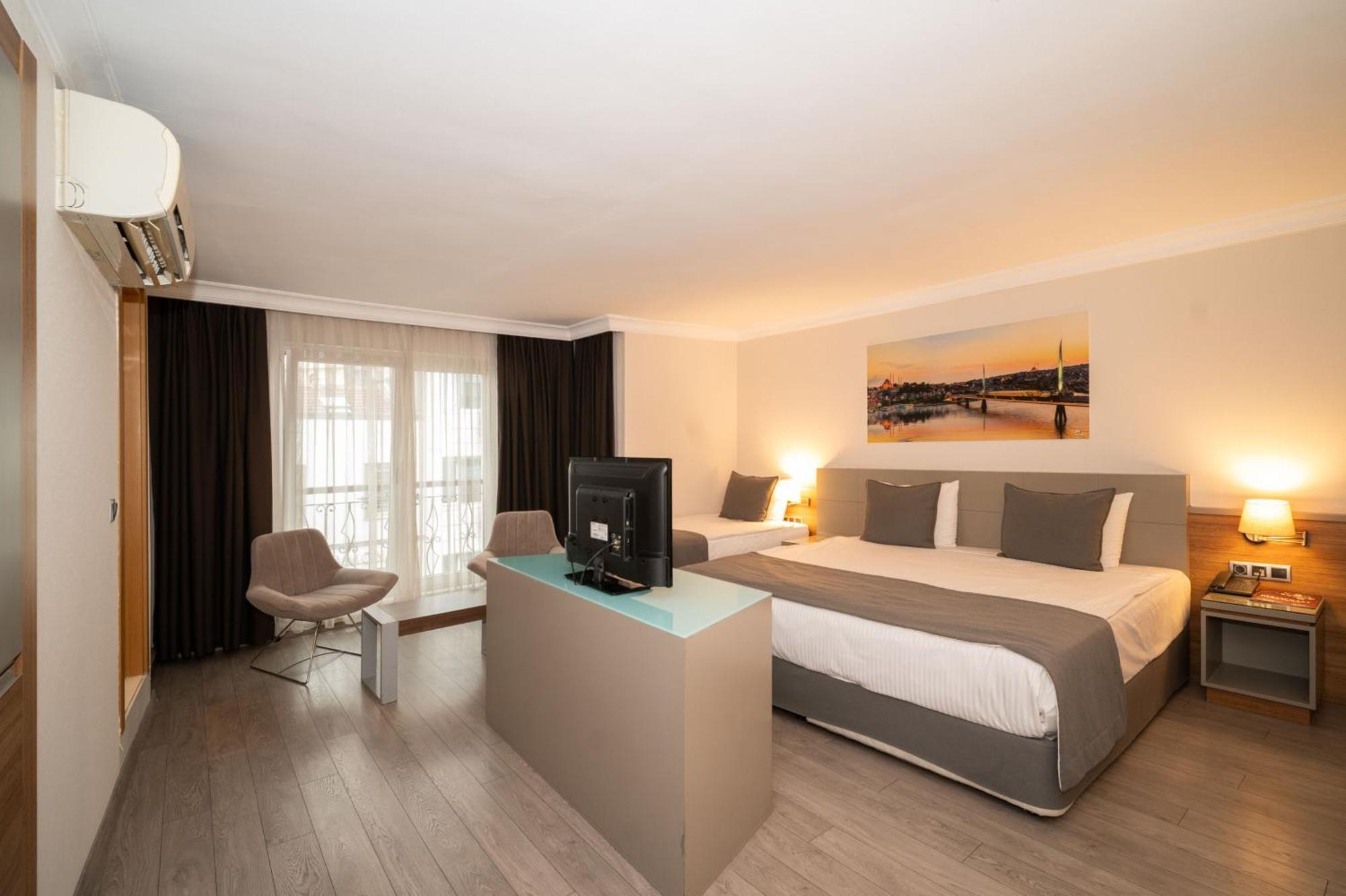 Klas Hotel Istanbul Exterior foto